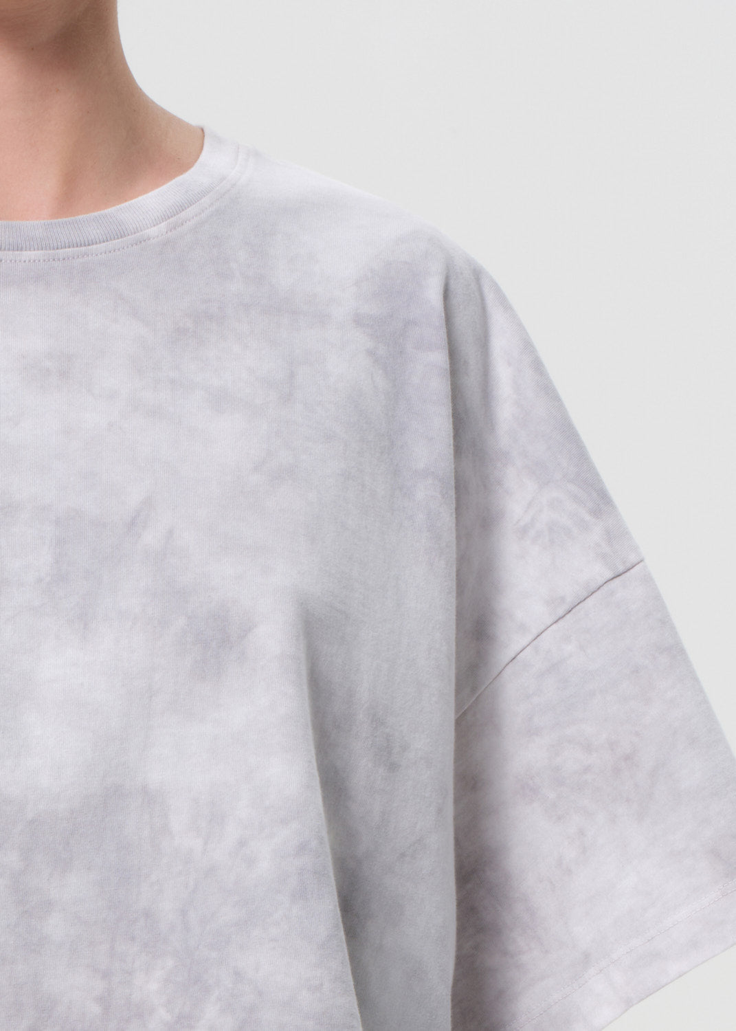 Arli Oversized Cropped Tee in Turbine
