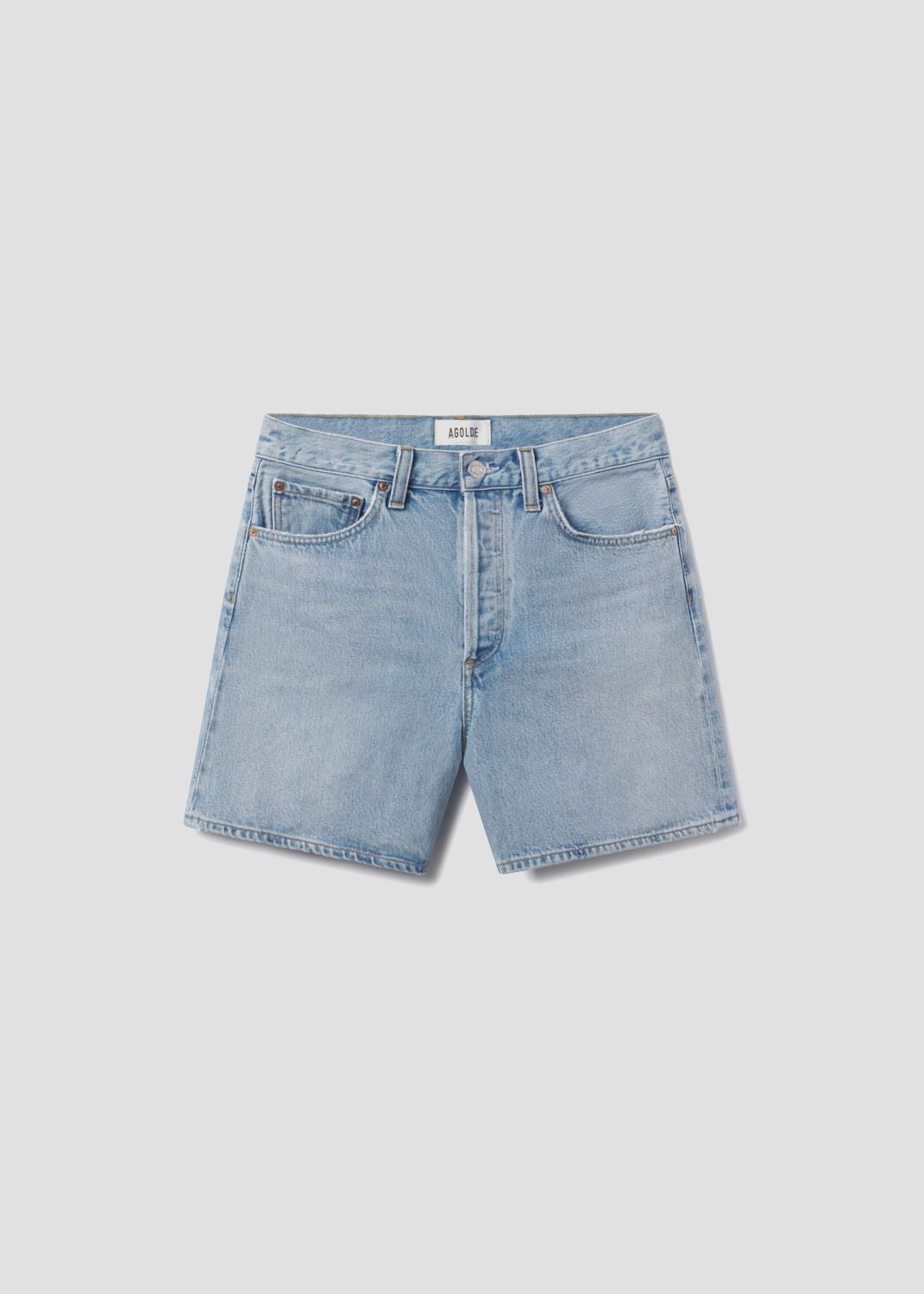 Dame Short in Coax