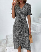Quincy Summer Dress for Women – Floral Short-Sleeve Dress with Elegant Button Closure