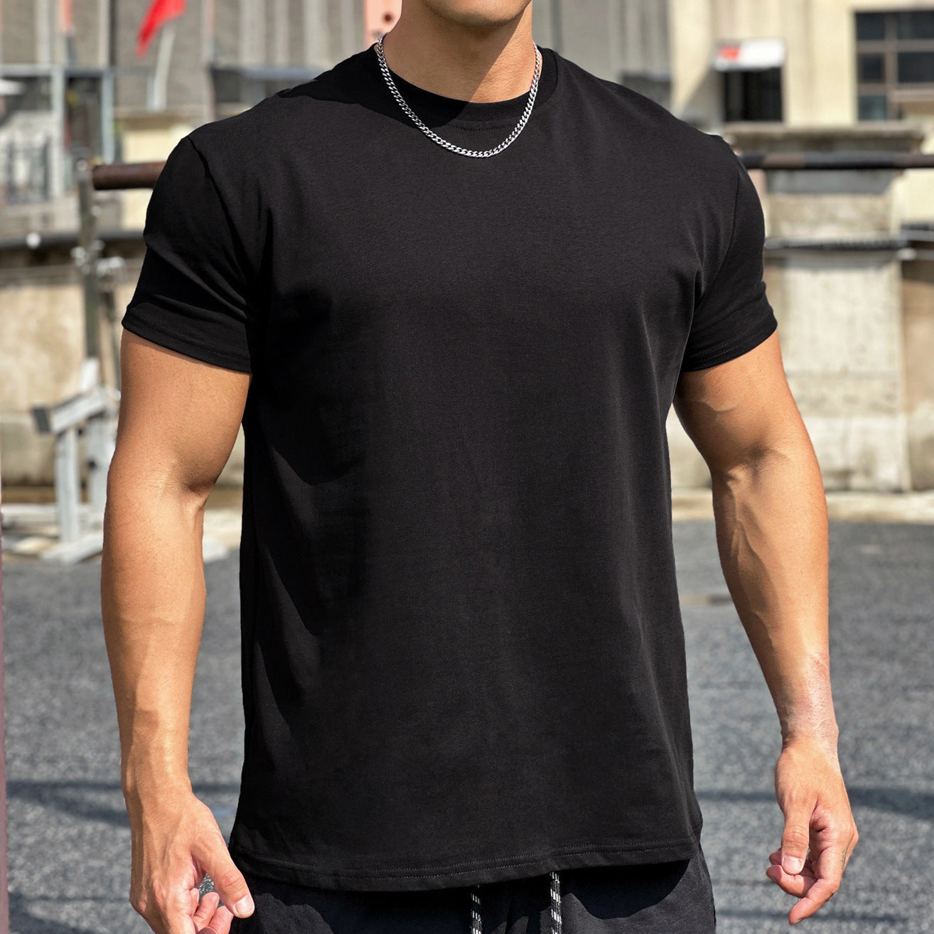 Liam Sport T-Shirt for Men – Loose Short-Sleeve Cotton Tee with Breathable Design