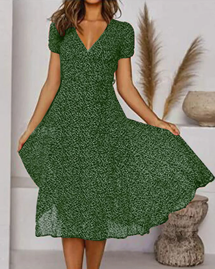 Elise Chiffon Dress for Women – Light Floral Print, V-Neck & Flowy Summer Cut