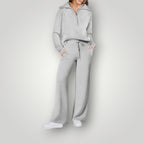 Lilou Loungewear Set for Women – Comfortable Sweatshirt & Jogger Pants in Soft, Luxurious Fabric