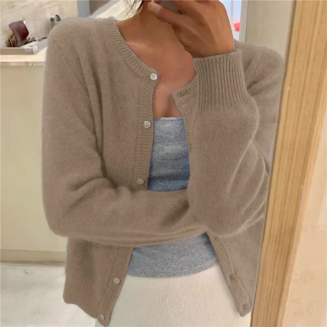 Sydney Cardigan for Women – Soft Knit Vest with Loose Cut & Timeless Elegance