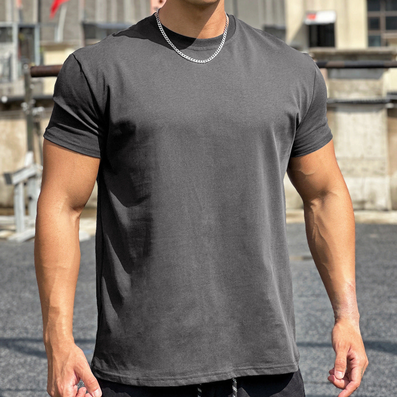 Liam Sport T-Shirt for Men – Loose Short-Sleeve Cotton Tee with Breathable Design