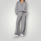Lilou Loungewear Set for Women – Comfortable Sweatshirt & Jogger Pants in Soft, Luxurious Fabric