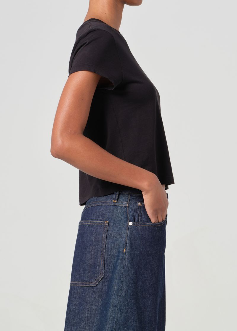 Adine Shrunken Tee in Black