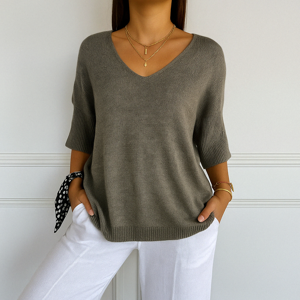 Coraline V-Neck Sweater for Women – Fine Knit, Soft & Elegant for a Refined Style