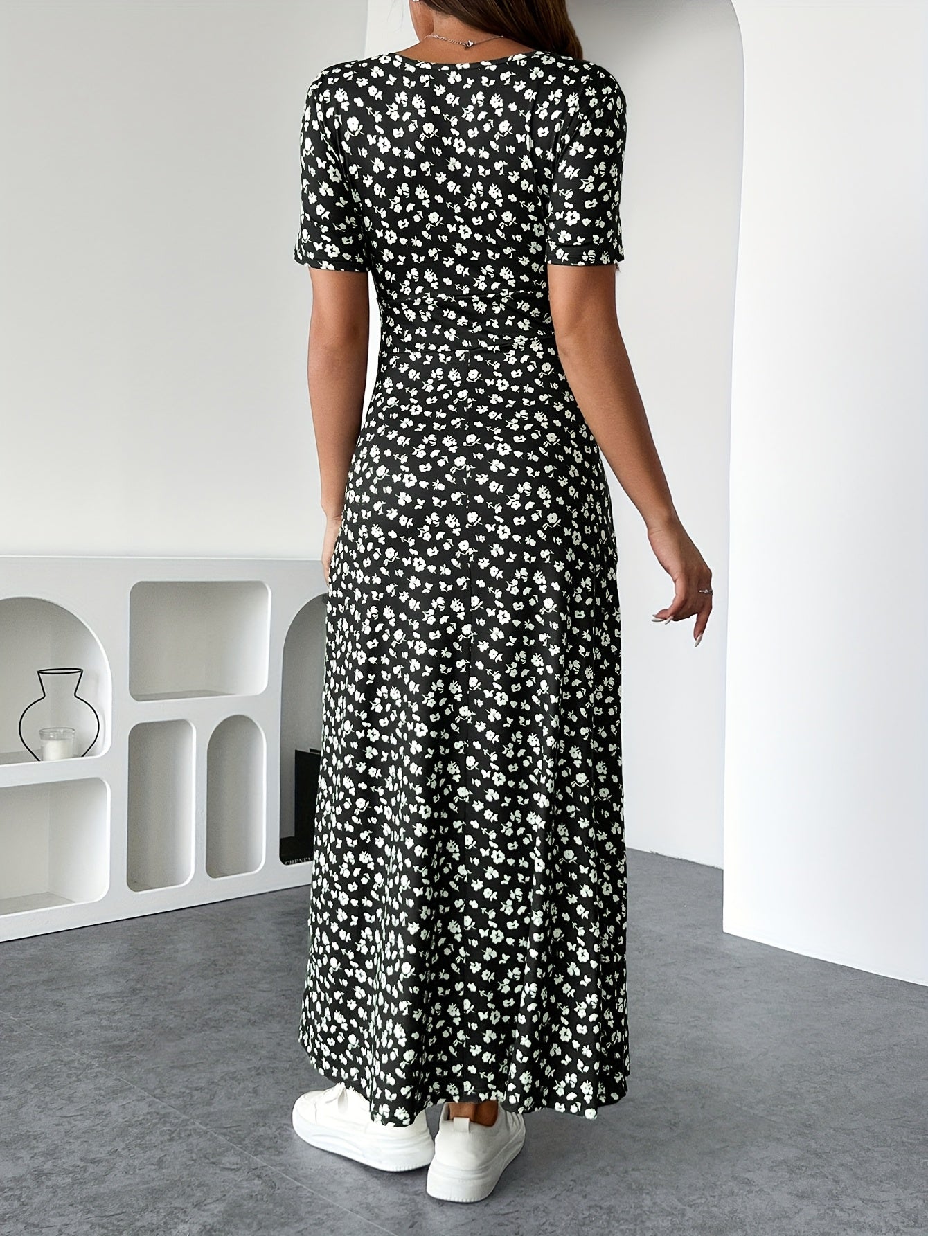 Florezia Long Dress for Women – Chic and Flowy Summer Floral Dress for Feminine Elegance
