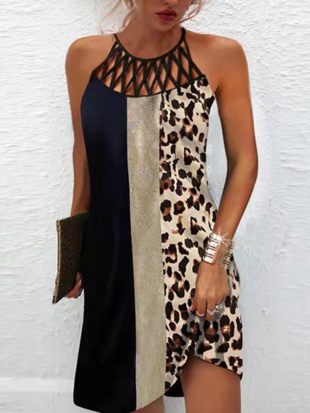 Emily Summer Dress for Women – Halter Dress with Tropical Print & Airy Cut for Beach & Brunch
