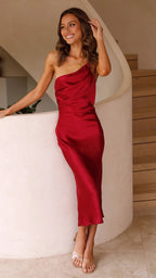 Noemie Midi Dress for Women – Fitted Dress with Back Laces & Elegant Flared Skirt