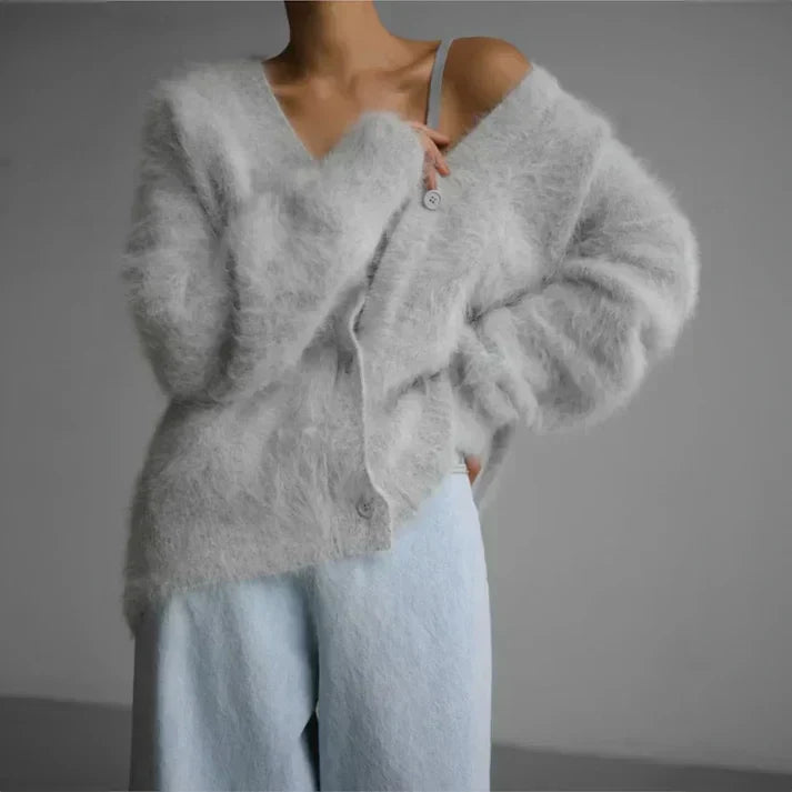 Ella Cashmere Sweater for Women – Elegant Loose Cardigan & Timeless Soft Comfort