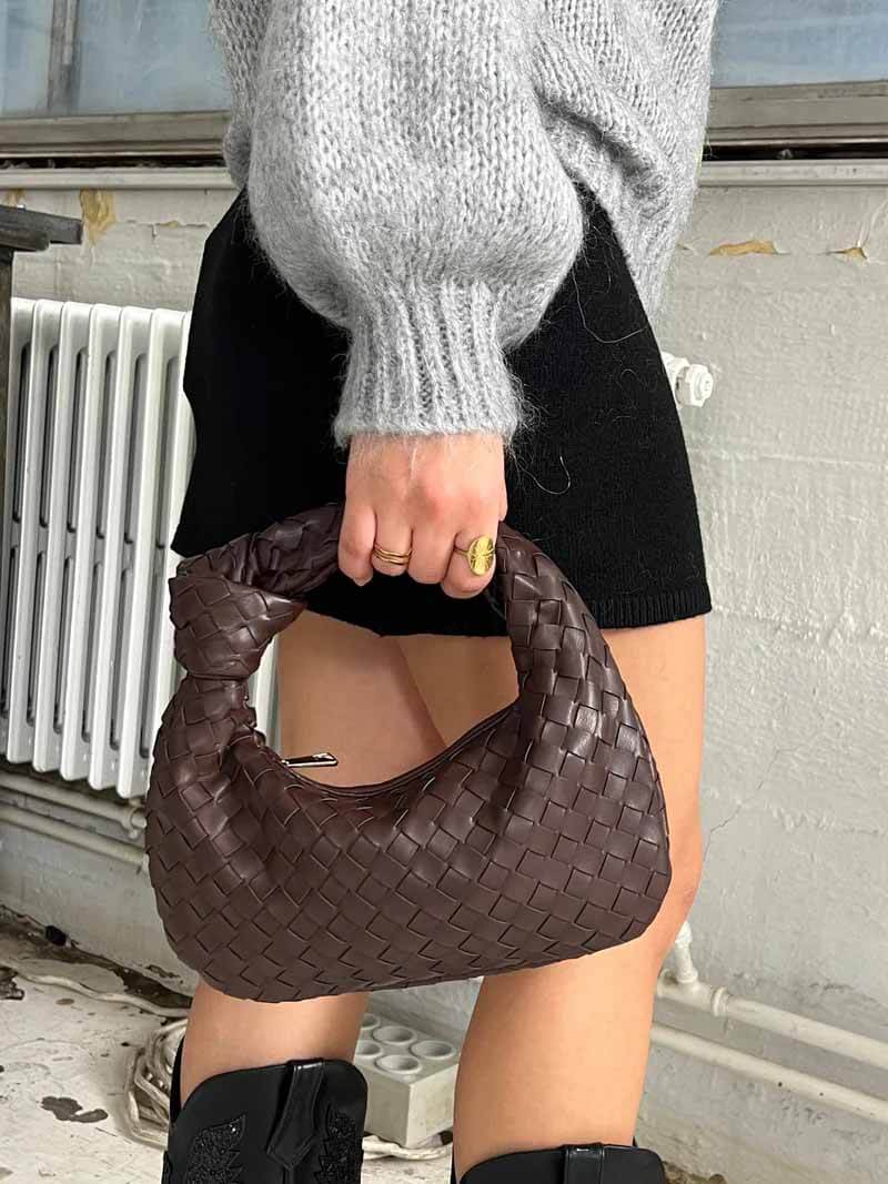 Soera Mini Braided Bag for Women – Elegant Artisanal Design and Durable Materials