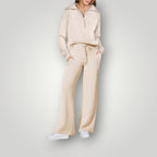 Lilou Loungewear Set for Women – Comfortable Sweatshirt & Jogger Pants in Soft, Luxurious Fabric