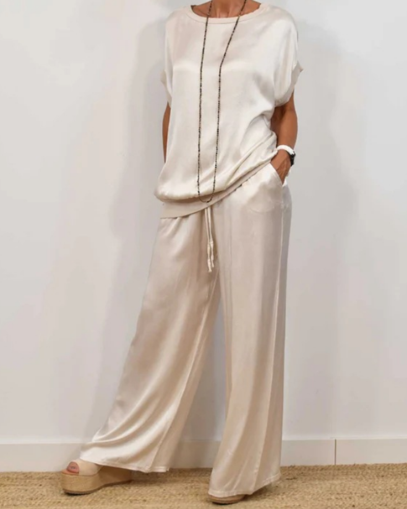 Portia Satin Set for Women – 2-Piece Set with Wide-Leg Pants & Flowy Elegant Top