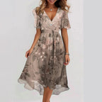 Clara Dress for Women – Elegant Short-Sleeve Dress with Flattering Cut & Timeless Design
