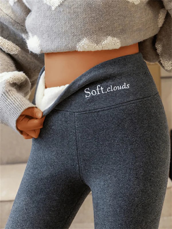 SoftCloud Fleece-Lined Leggings for Women – Ultra-Warm Stretch Winter Pants with Fitted Cut