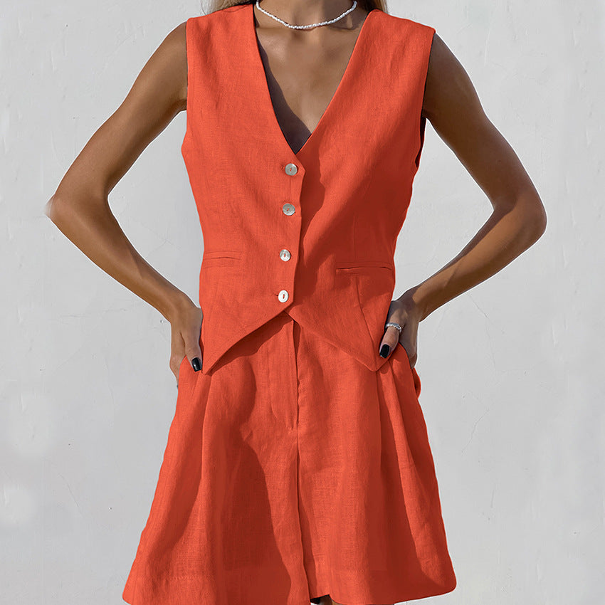 Scarlet Linen Set for Women – Minimalist Summer Outfit with Vest & Shorts in Chic Casual Style