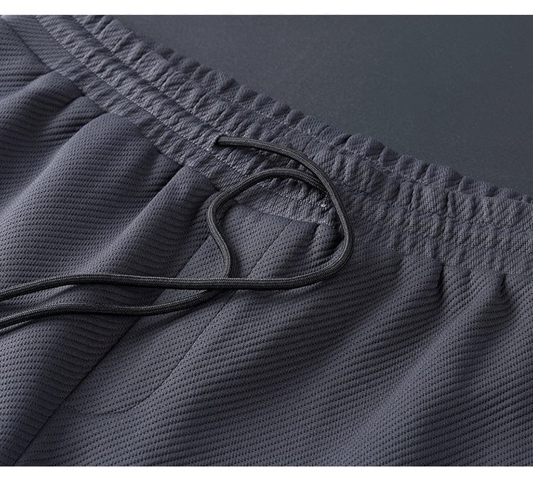Reynold Elegant Tracksuit for Men – Premium Zip-Up Set with Fitted Pants & Breathable Fabric