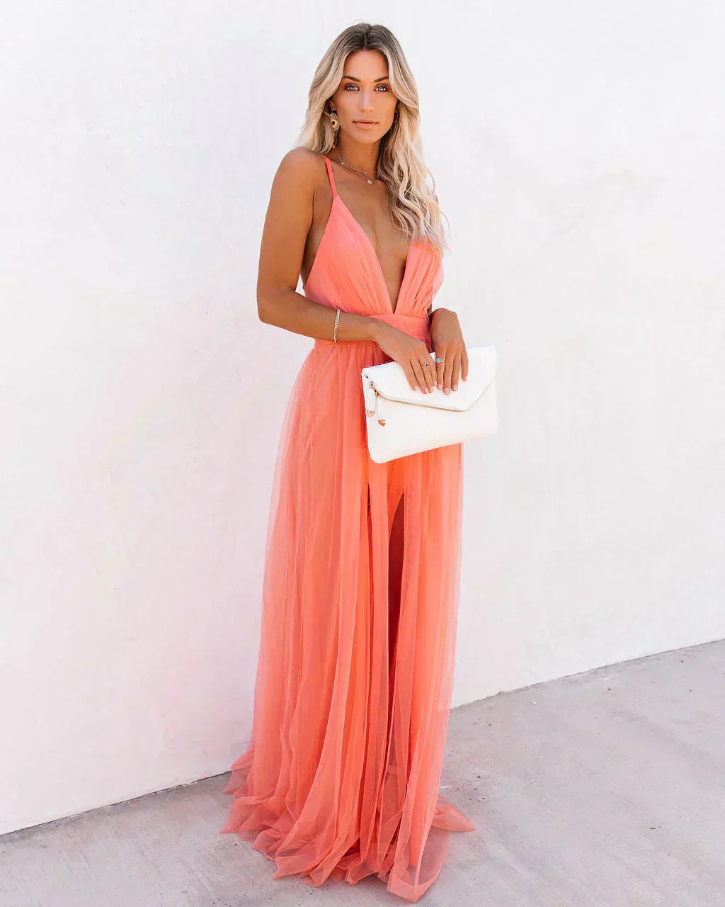 Amelia Elegant Long Dress for Women – Chic Maxi Dress with Flowy Cut and Refined Details