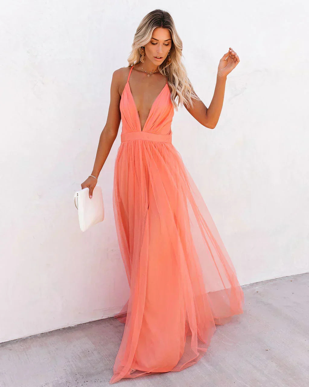 Amelia Elegant Long Dress for Women – Chic Maxi Dress with Flowy Cut and Refined Details