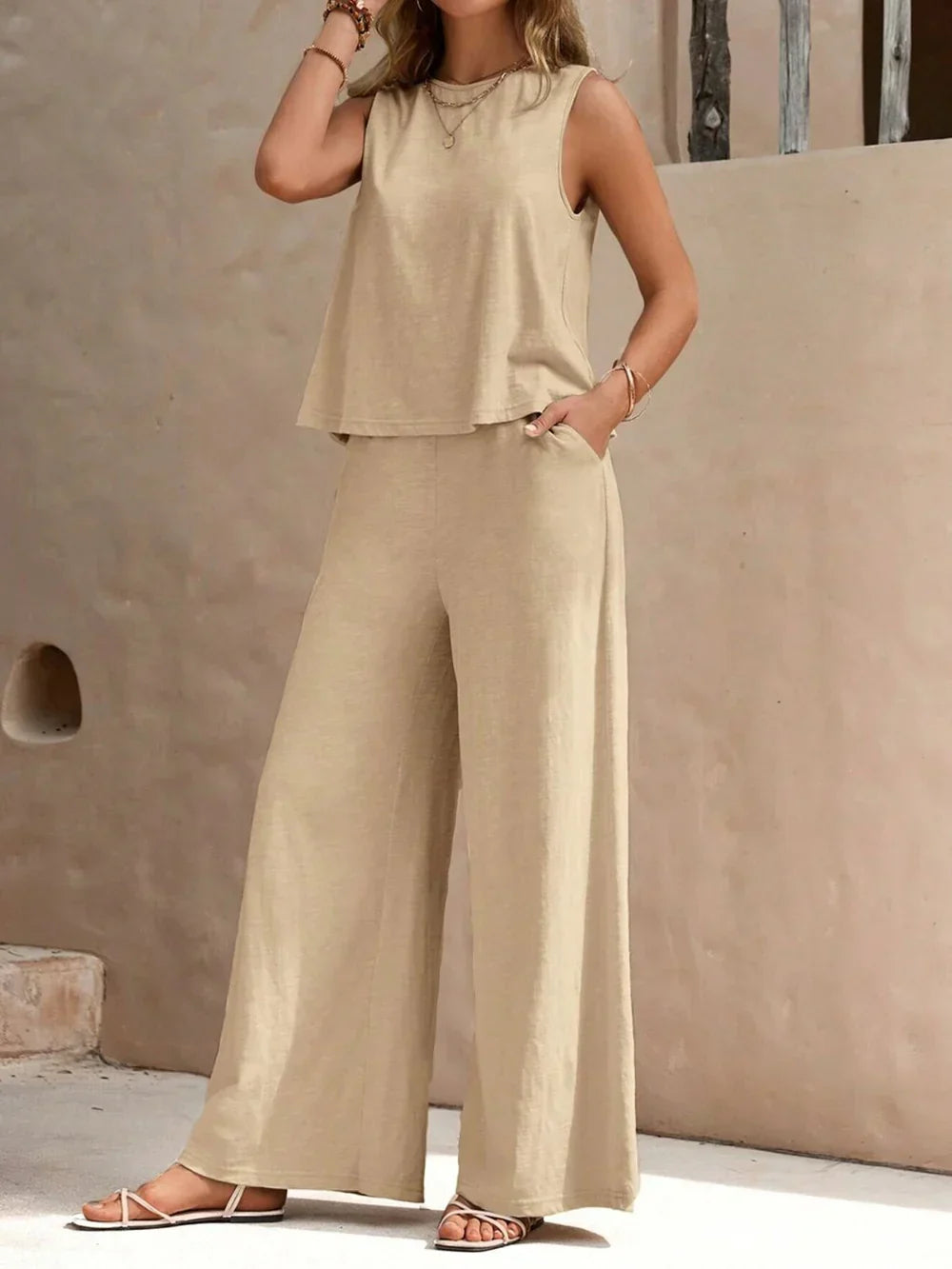Molly Summer Set for Women – 2-Piece Outfit with Casual Top and Flowy Pants